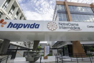 SEM EXIGIR EXPERIÊNCIA! Hapvida NotreDame Intermédica abre vaga para Auxiliar de Laboratório