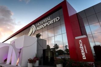 Nível Médio: Hospital Aeroporto abre vaga para Recepcionista