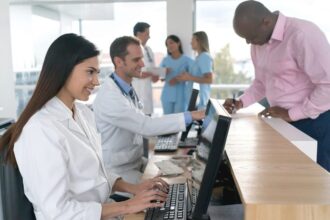 Huntington abre vaga para Recepcionista (Atendimento presencial e telefónico)